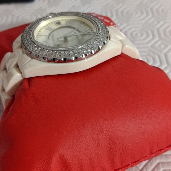 ✨SWISS LEGEND✨ DIAMOND & CERAMIC KARAMICA WATCH - Picture 9 of 12